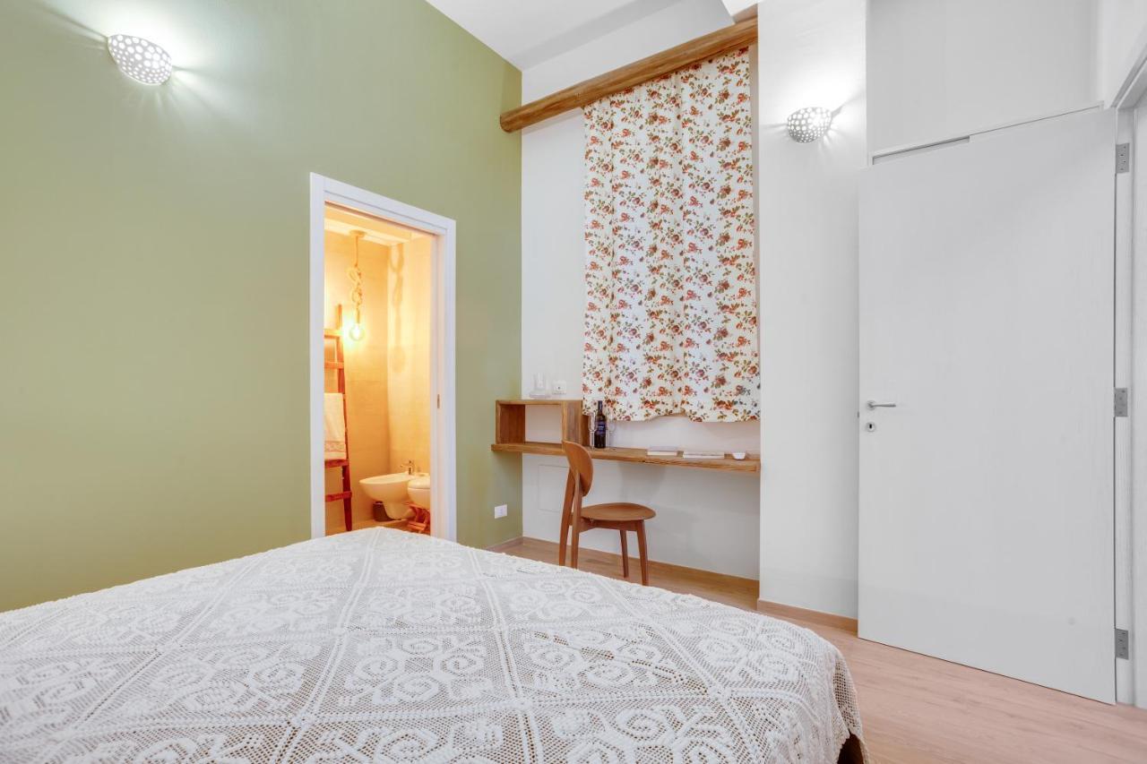 Madame Bari' Suite Apt In The Heart Of Барі Екстер'єр фото